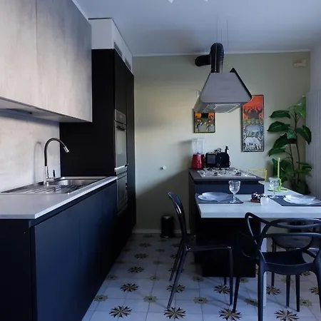 Casa Apartment *
